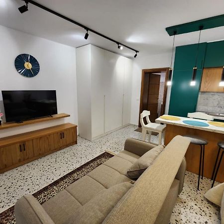 Pietro Guesthouse Tiranë Eksteriør bilde