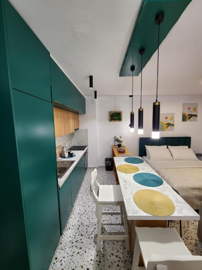 Pietro Guesthouse Tiranë Eksteriør bilde